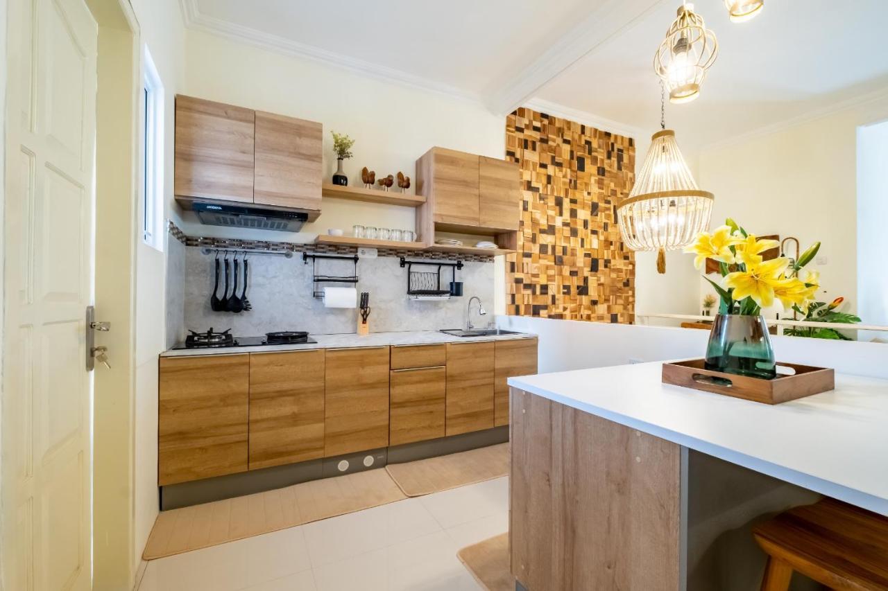 Siji Plemburan Vacation Home Kejayan Esterno foto